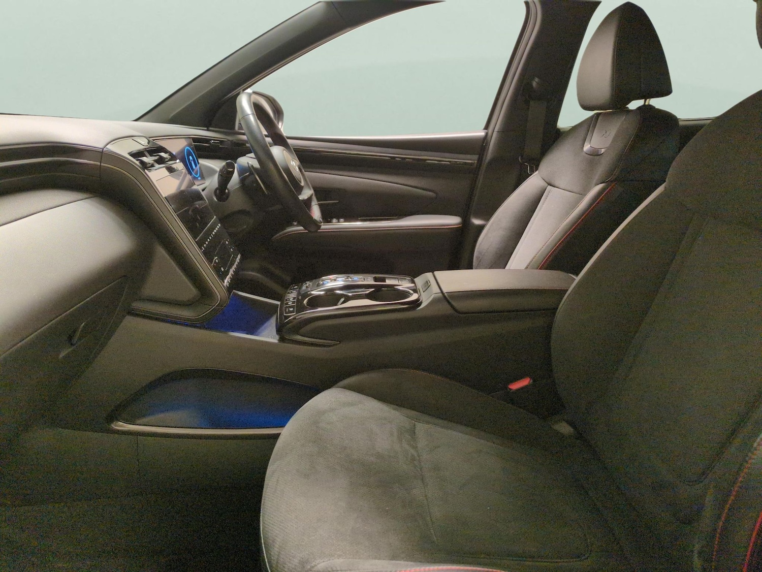 Used Hyundai TUCSON for sale - 77902145: Photo 4