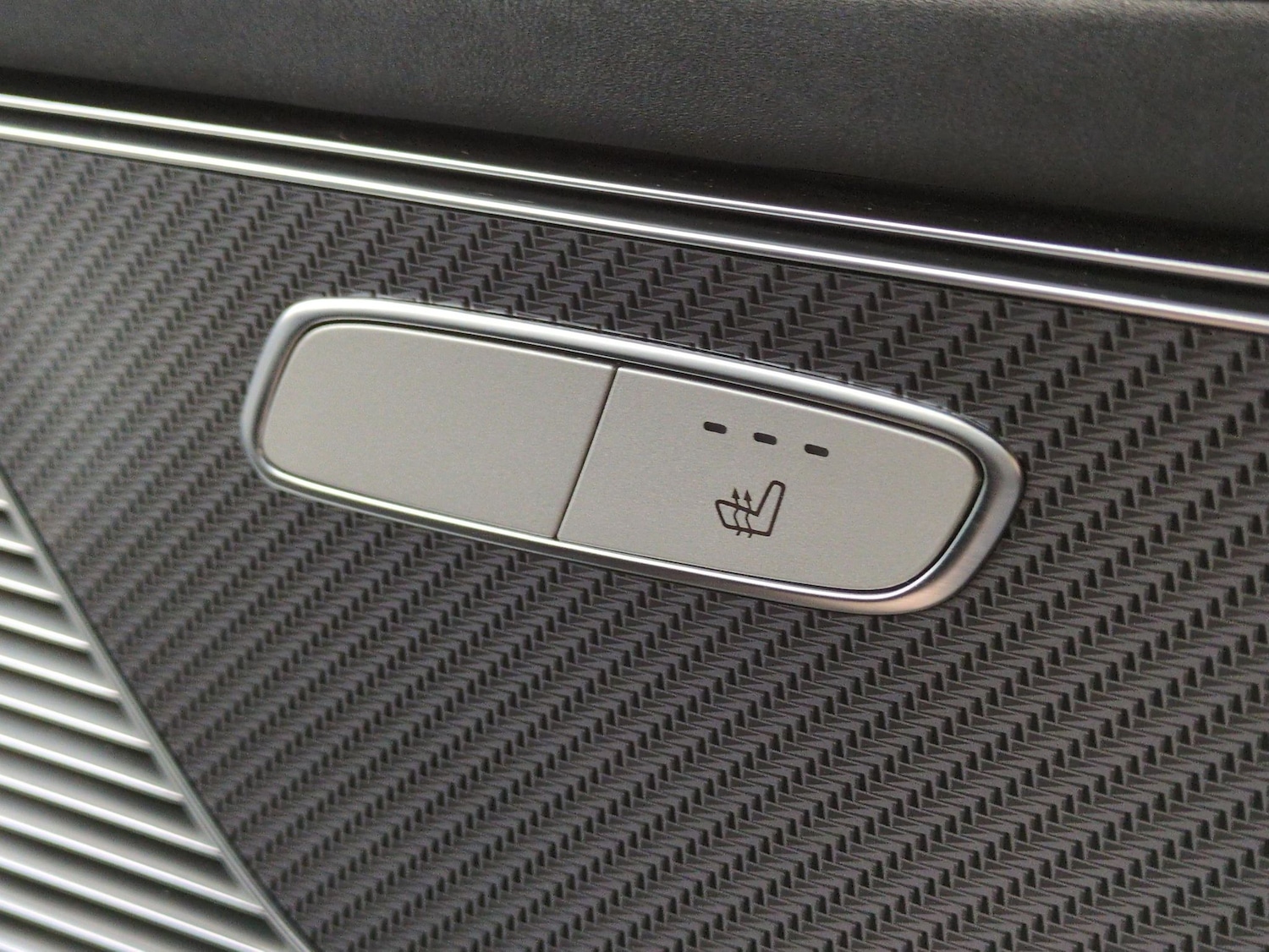 Used Mercedes-Benz EQC 2023 for sale - 76367290: Photo 26