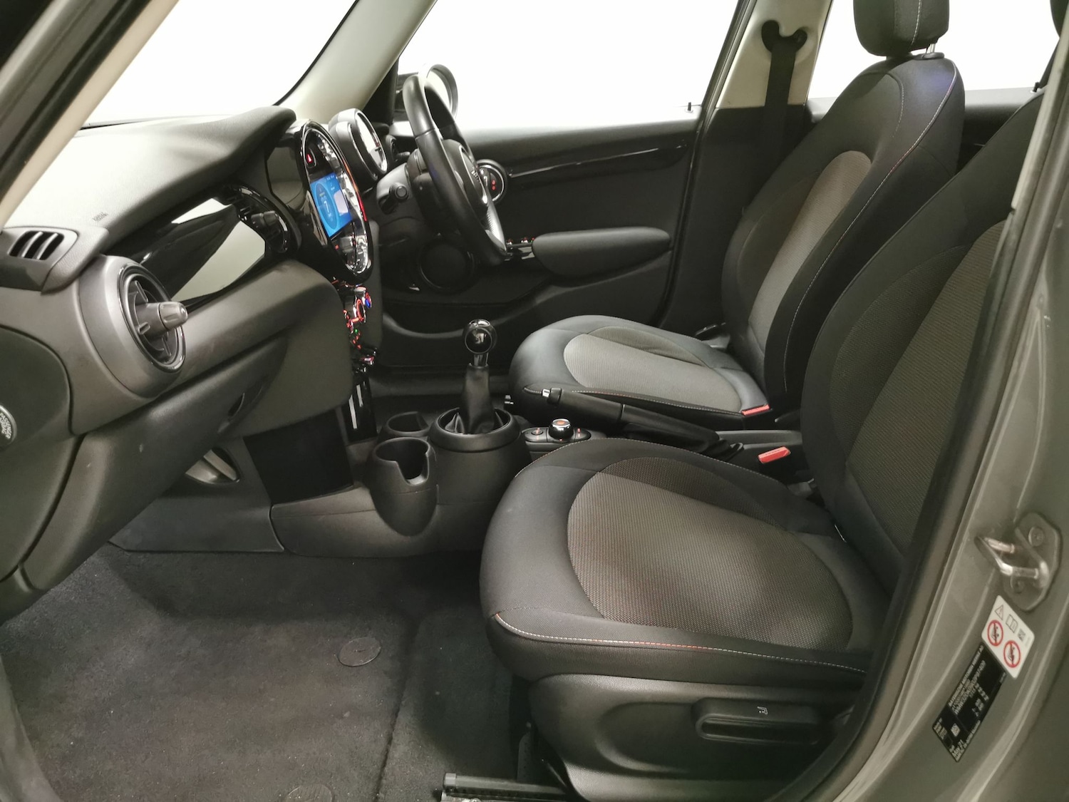 Used MINI Hatch 2021 for sale - 77791439: Photo 4