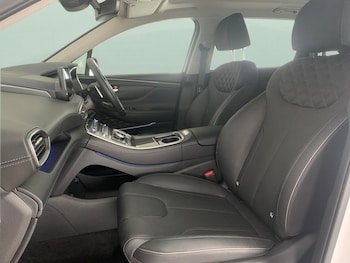 Used Hyundai Santa Fe 2023 for sale - 79449422: Photo
