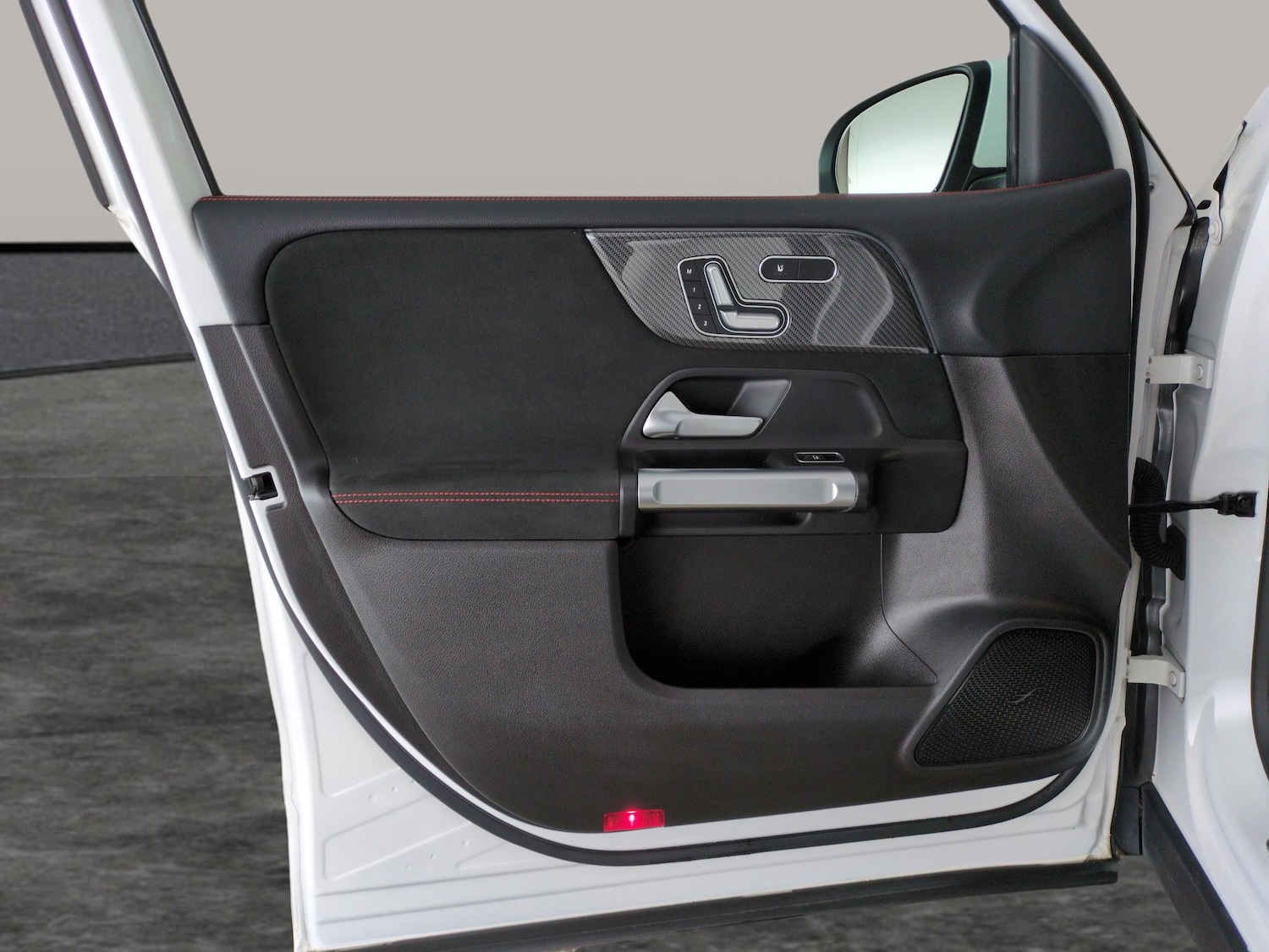 Used Mercedes-Benz GLB 2021 for sale - 78094276: Photo 31