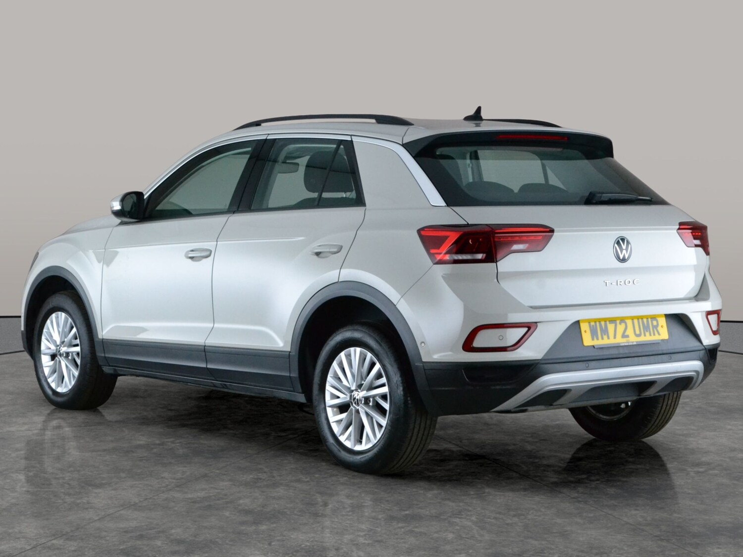 Used Volkswagen T-Roc 2023 for sale - 78042498: Photo 11