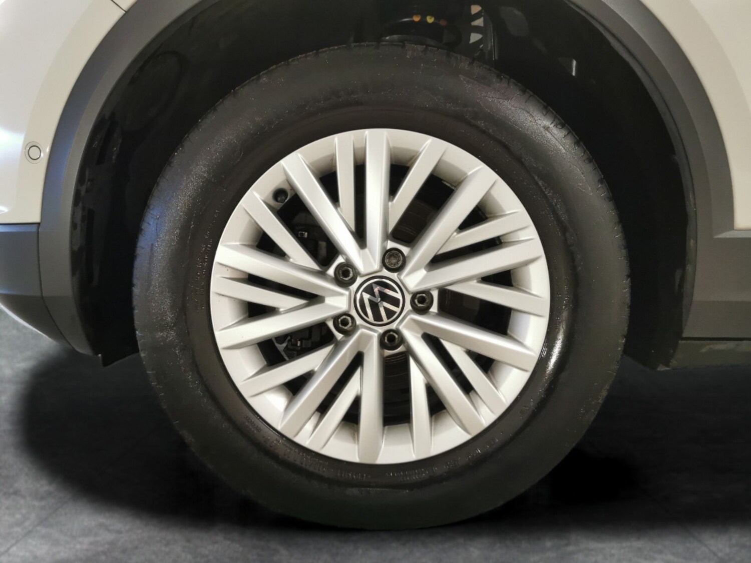 Used Volkswagen T-Roc 2023 for sale - 78042498: Photo 19