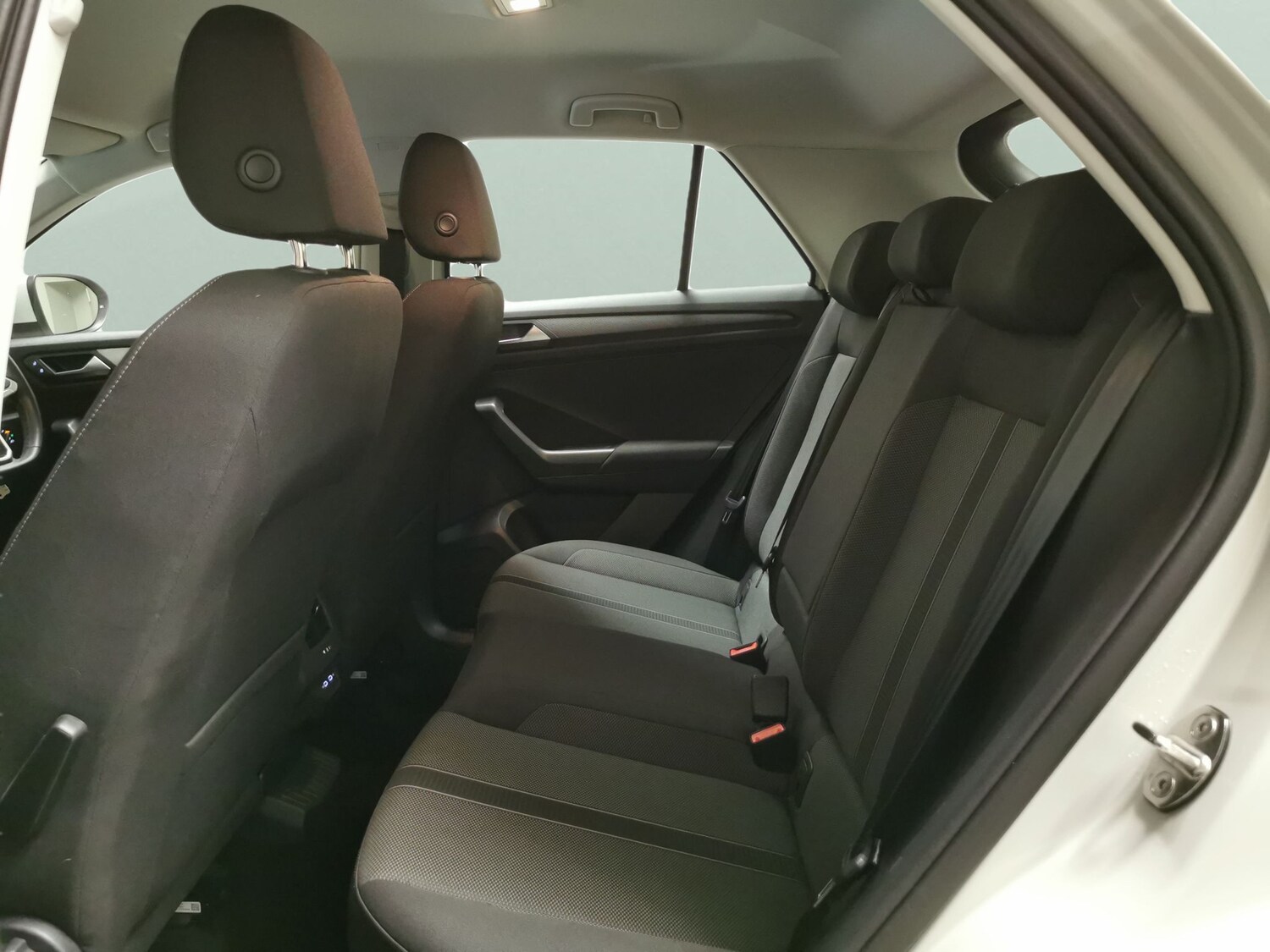 Used Volkswagen T-Roc 2023 for sale - 78042498: Photo 22