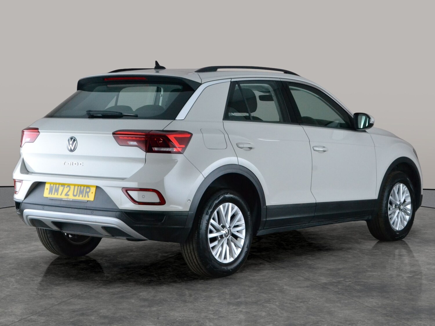Used Volkswagen T-Roc 2023 for sale - 78042498: Photo 9