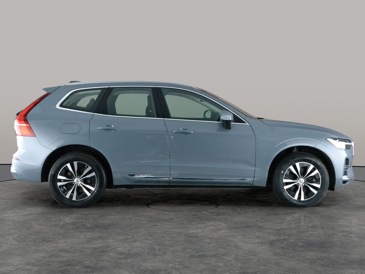 Used Volvo XC60 2022 for sale - 77240632: Photo 11