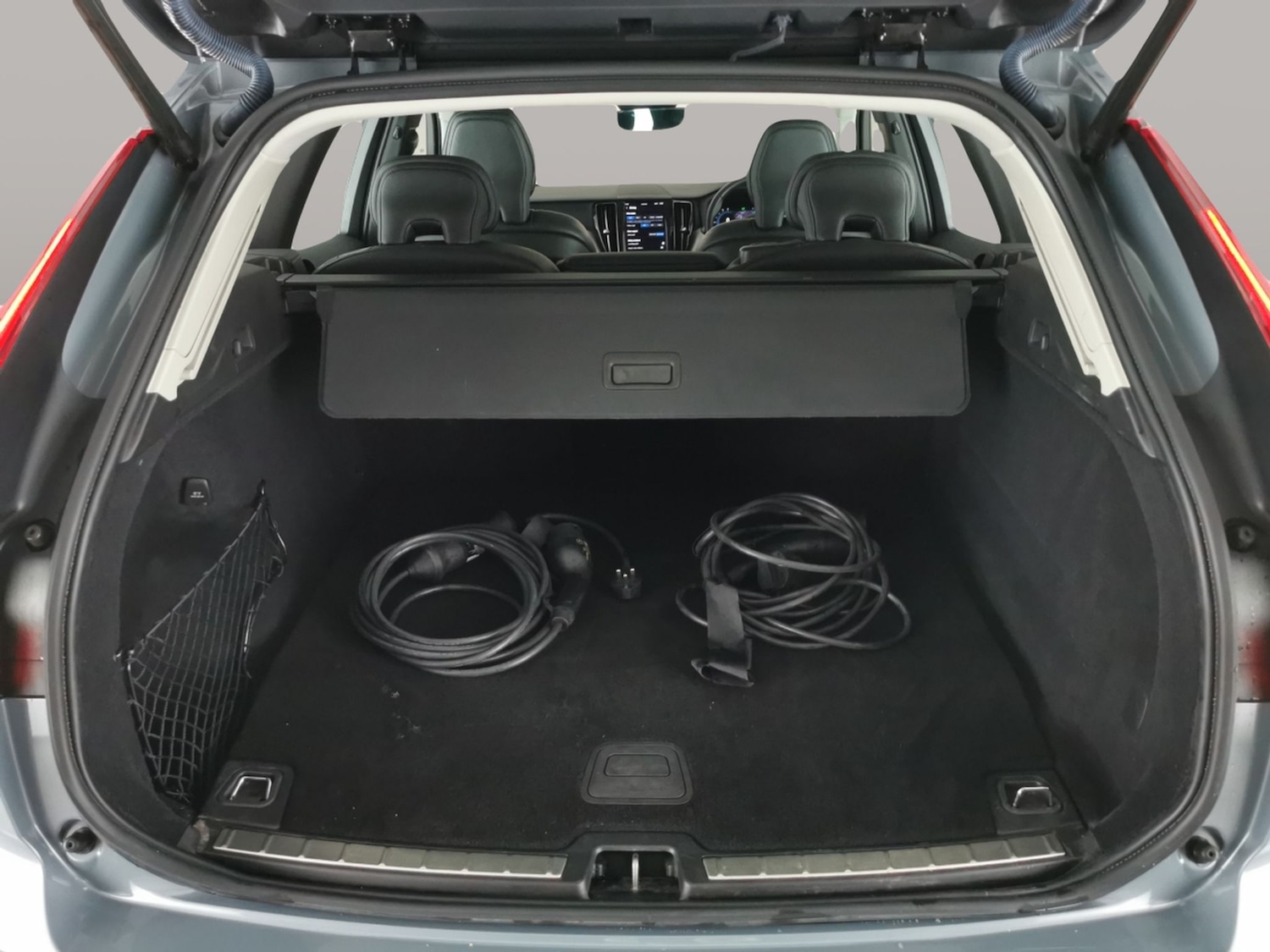 Used Volvo XC60 2022 for sale - 77240632: Photo 39