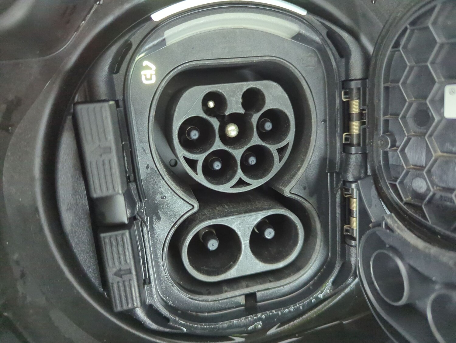 Used Mercedes-Benz EQB 2023 for sale - 77894170: Photo 37