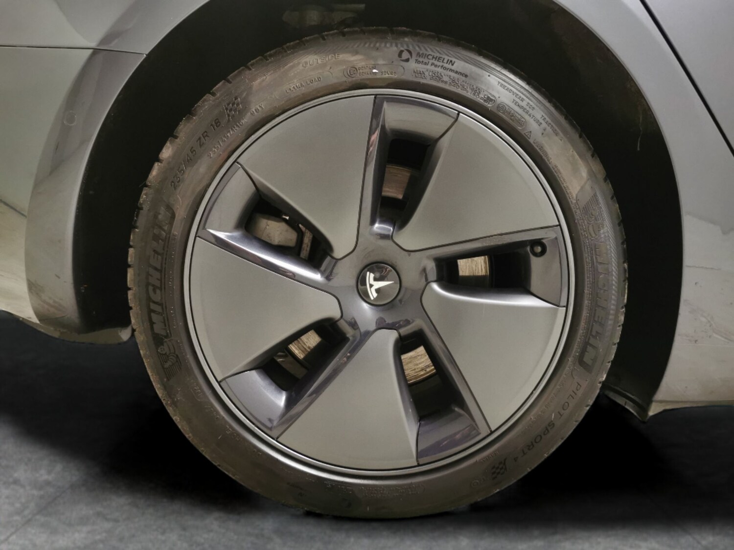 Used Tesla Model 3 2021 for sale - 77665448: Photo 26