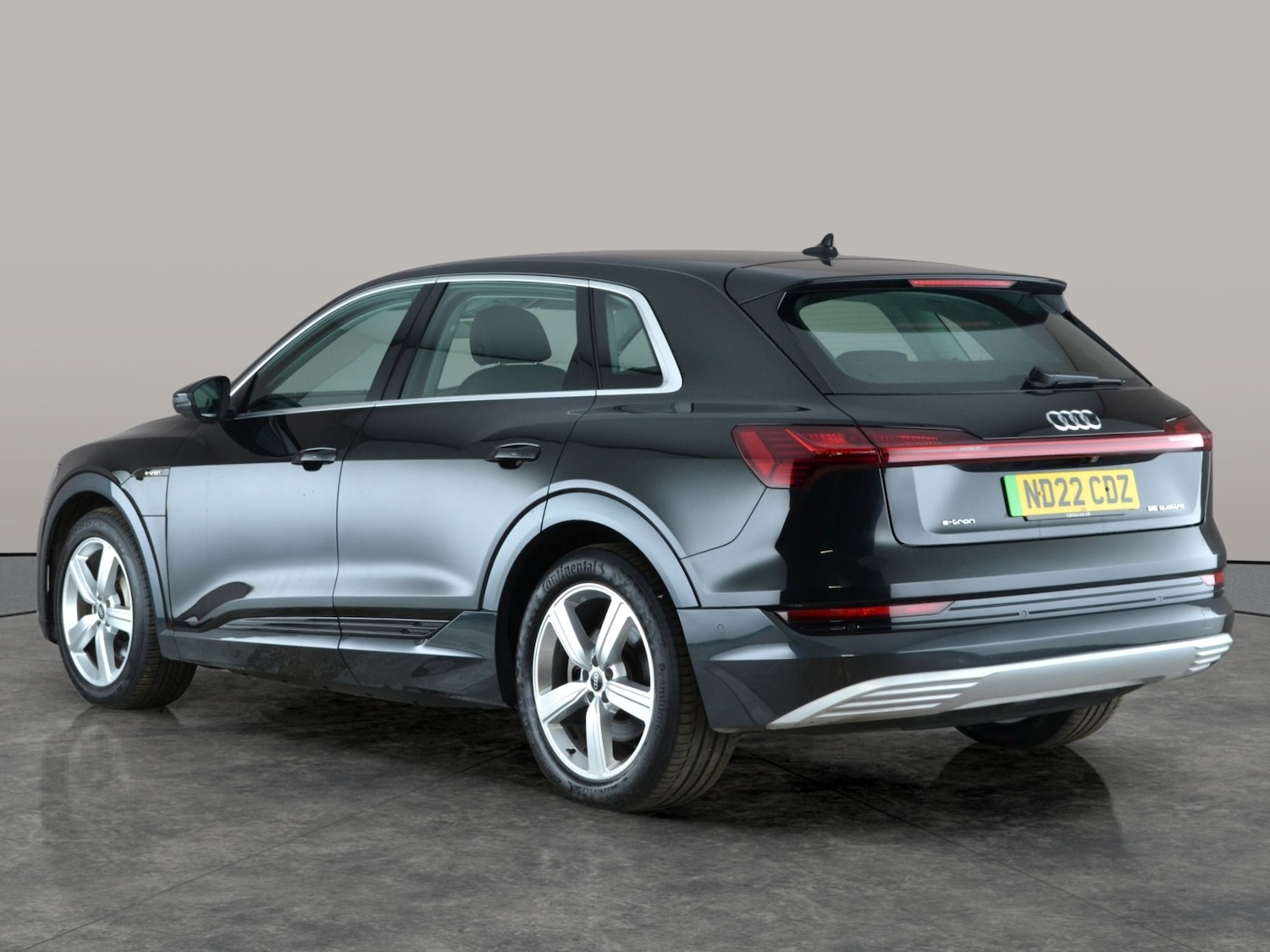 Used Audi e-tron 2022 for sale - 77300847: Photo 12