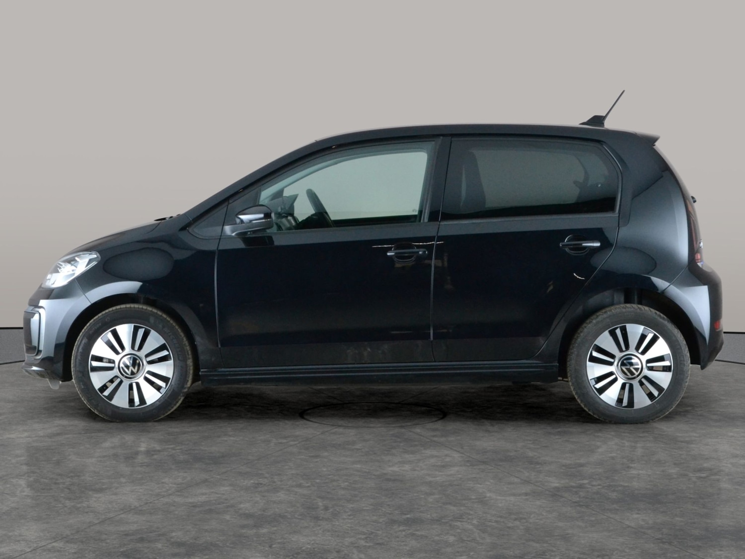 Used Volkswagen up! 2022 for sale - 78173352: Photo 12