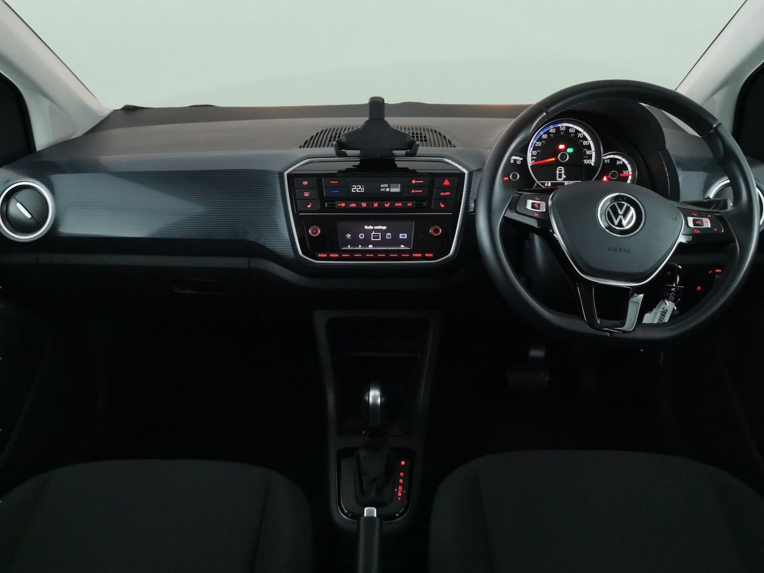 Used Volkswagen up! 2022 for sale - 78173352: Photo 6