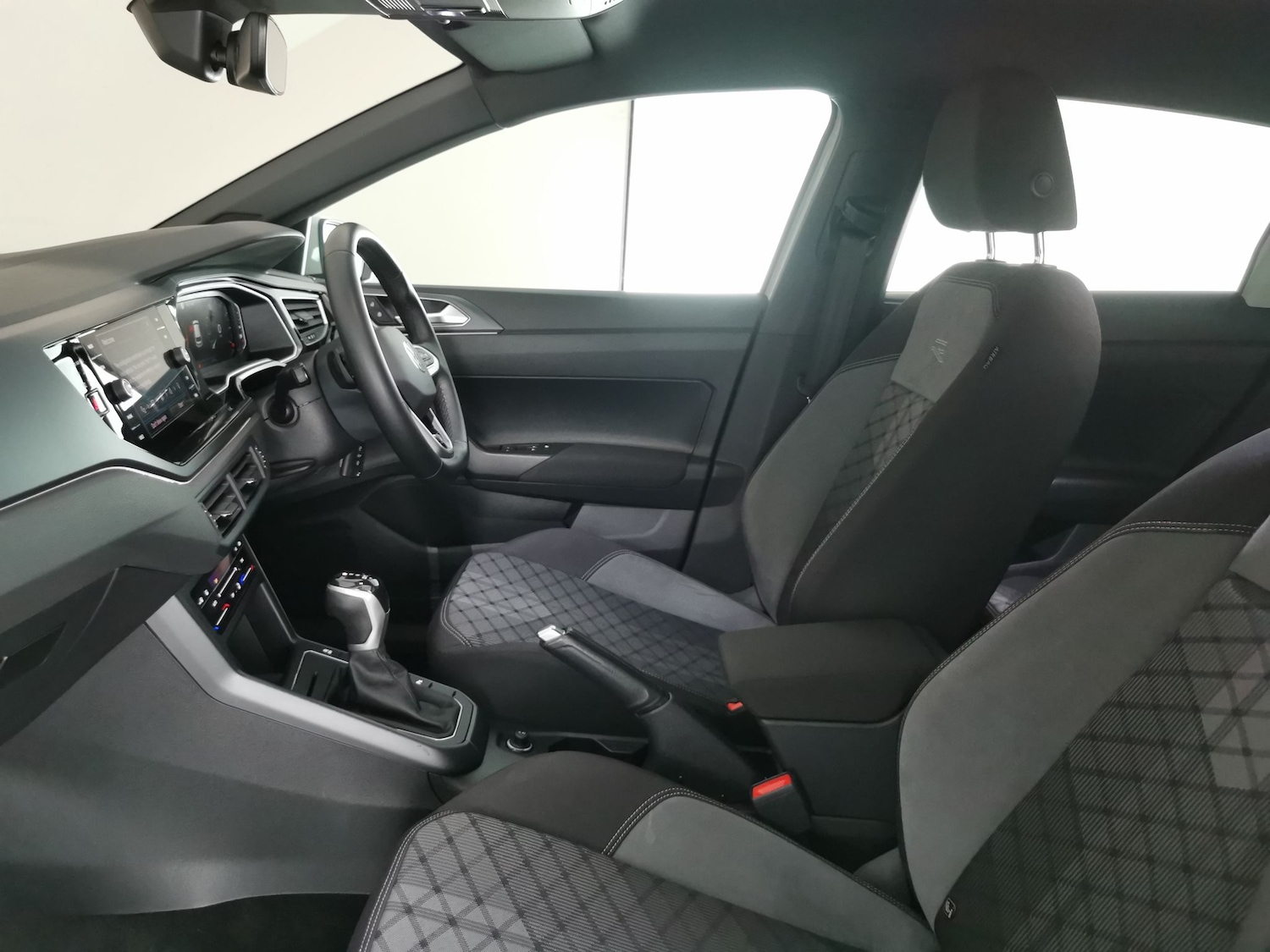 Used Volkswagen Polo 2023 for sale - 78082088: Photo 4