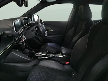 Used Peugeot 2008 2022 for sale - 79503673: Photo