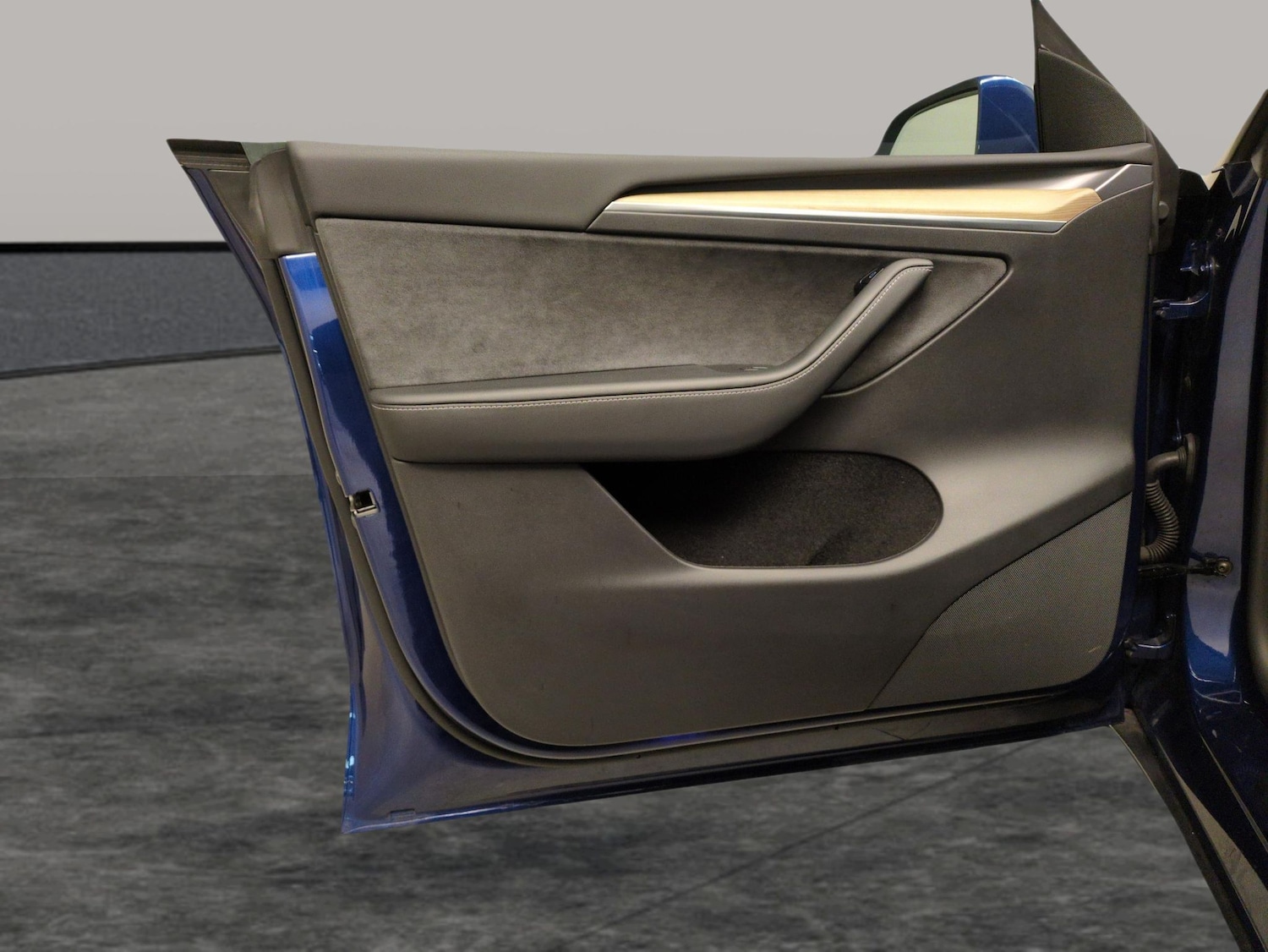 Used Tesla Model Y 2023 for sale - 77928253: Photo 29