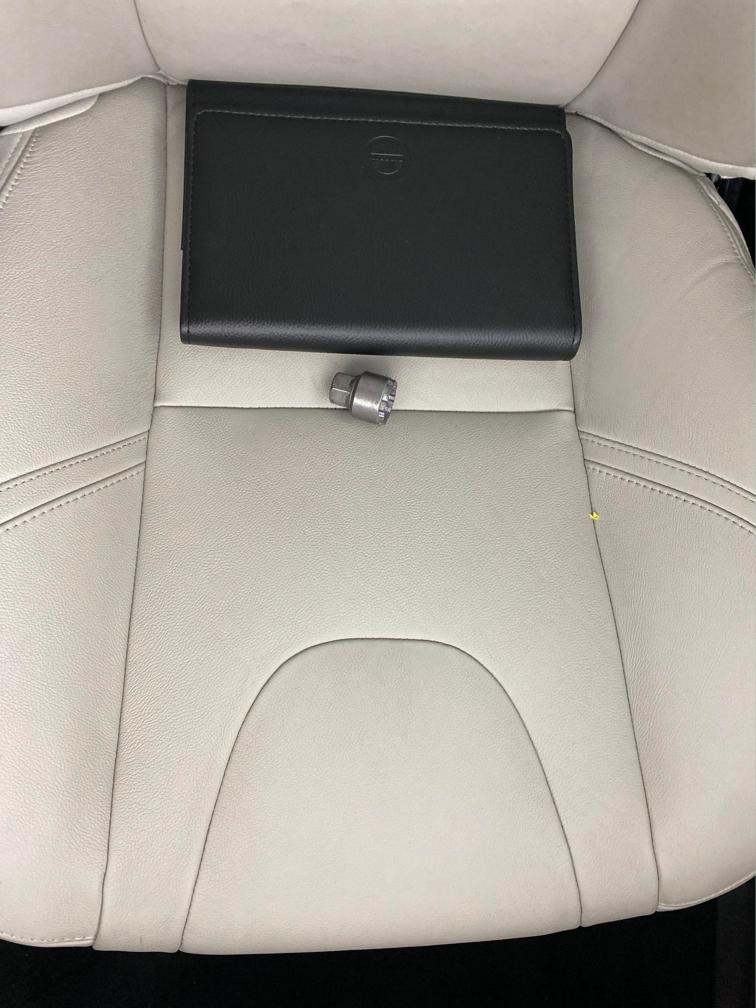 Used Volvo V40 2019 for sale - 77274543: Photo 25