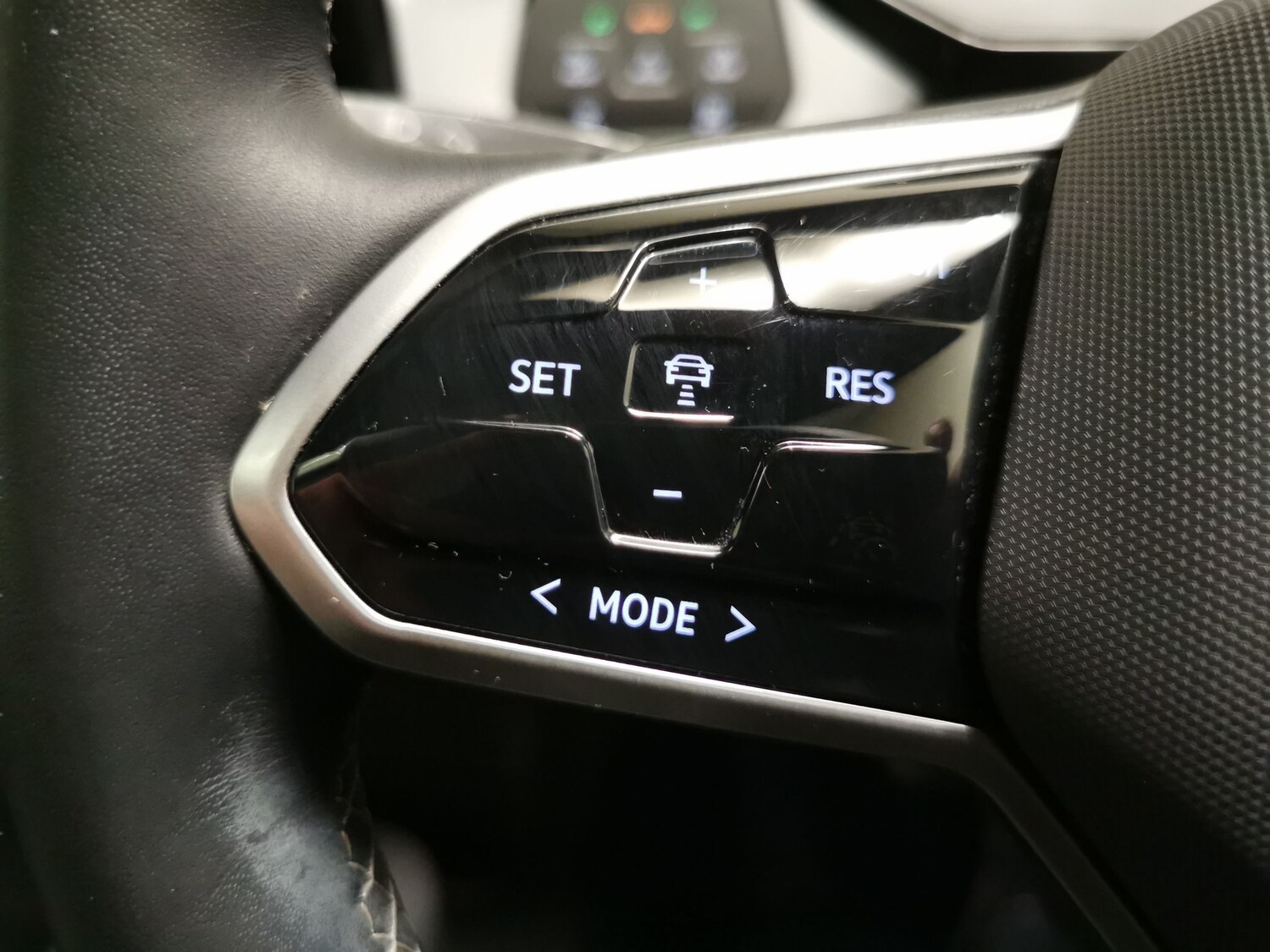 Used Volkswagen ID.3 2023 for sale - 77829857: Photo 16