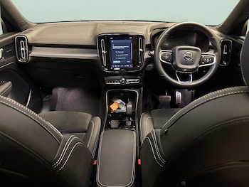 Used Volvo XC40 2022 for sale - 79125770: Photo