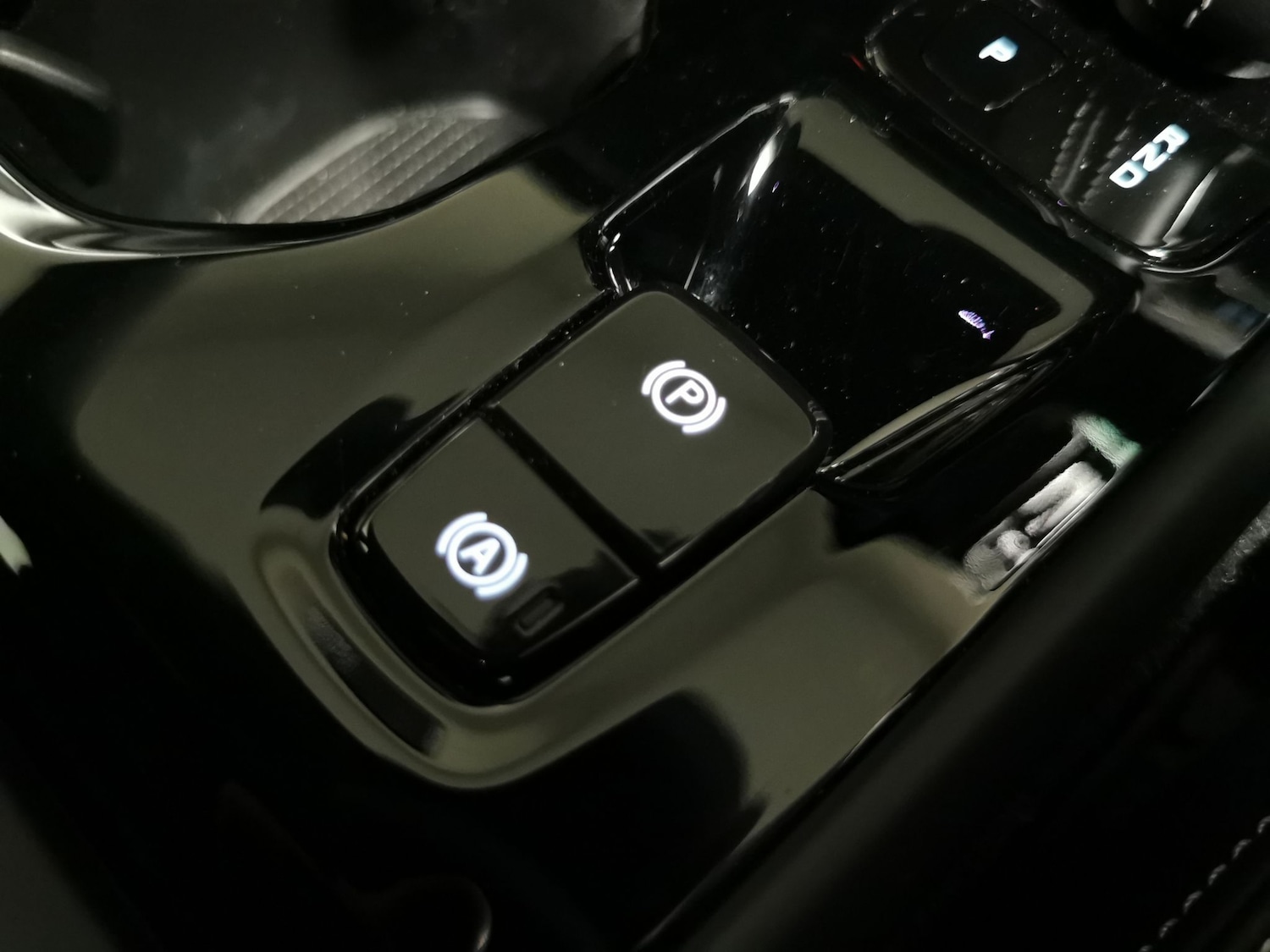 Used Volvo XC40 2022 for sale - 76141266: Photo 31