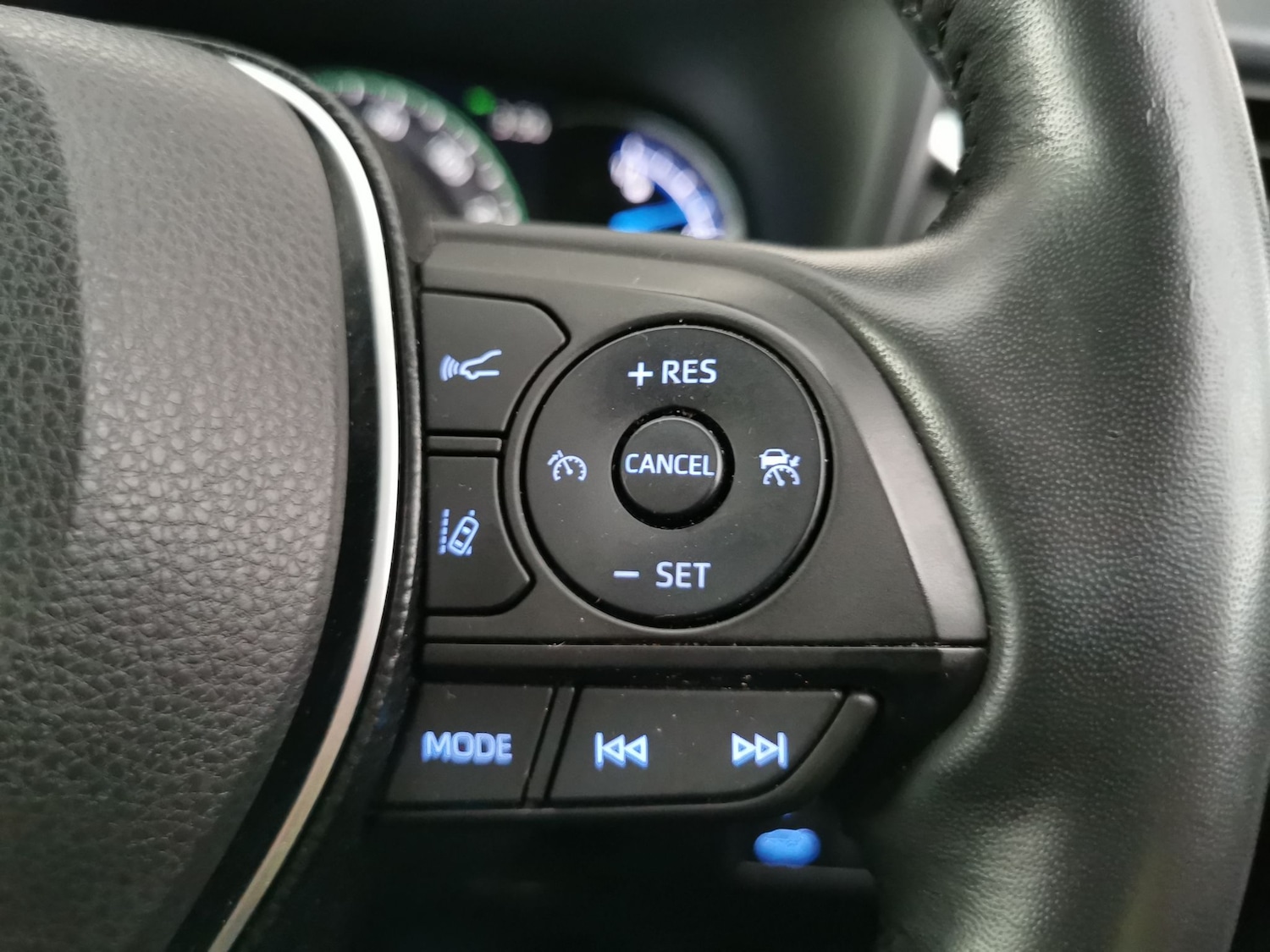 Used Toyota RAV4 2020 for sale - 76452578: Photo 35