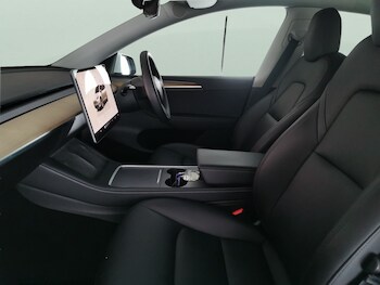 Used Tesla Model Y 2022 for sale - 77691263: Photo