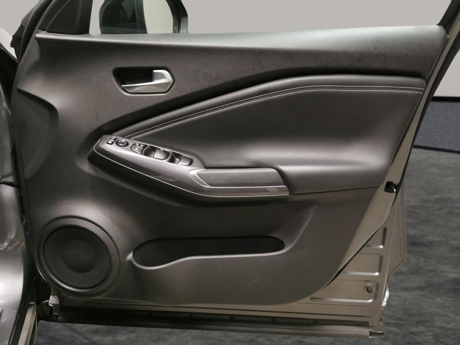 Used Nissan Juke 2023 for sale - 77932413: Photo 31