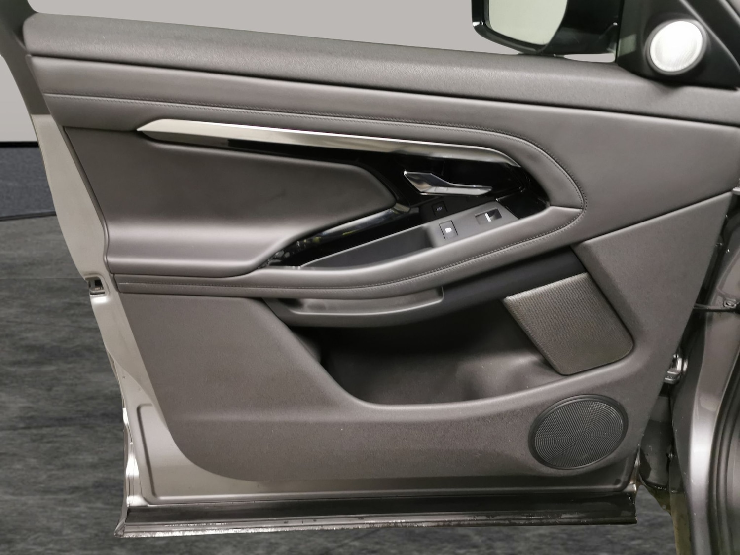 Used Land Rover Range Rover Evoque 2023 for sale - 77418090: Photo 33