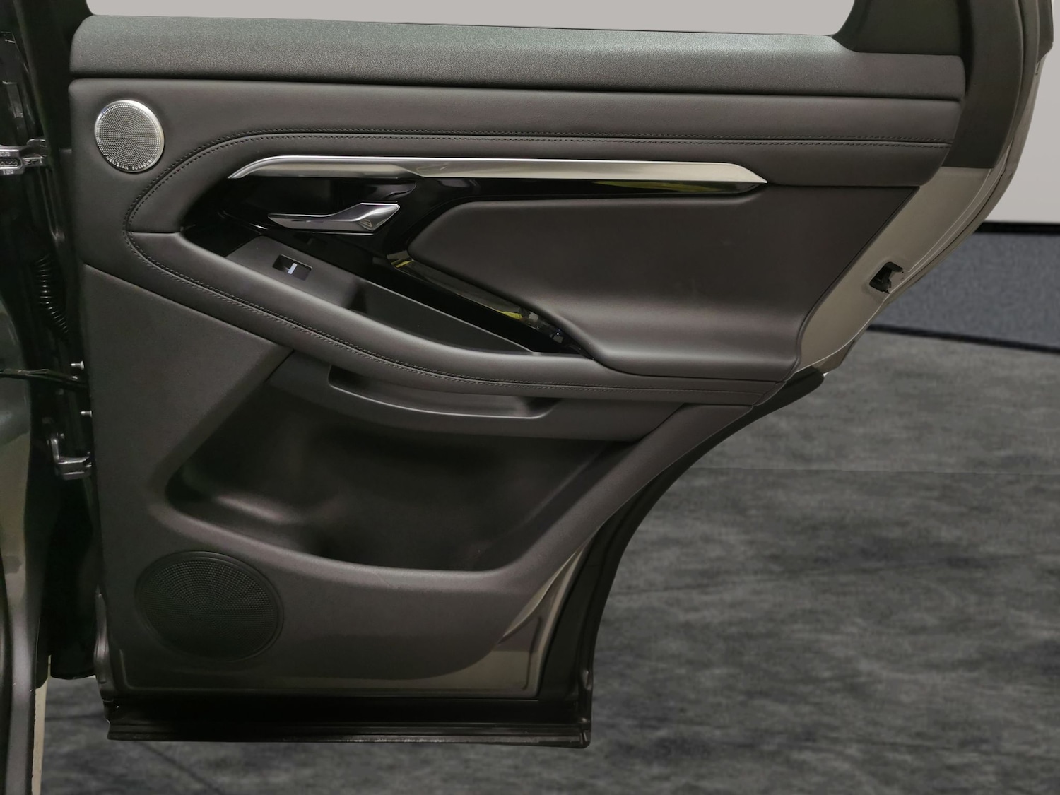 Used Land Rover Range Rover Evoque 2023 for sale - 77418090: Photo 35