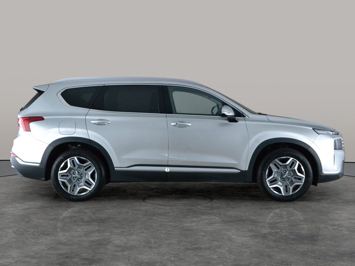 Used Hyundai Santa Fe 2023 for sale - 77746497: Photo 9
