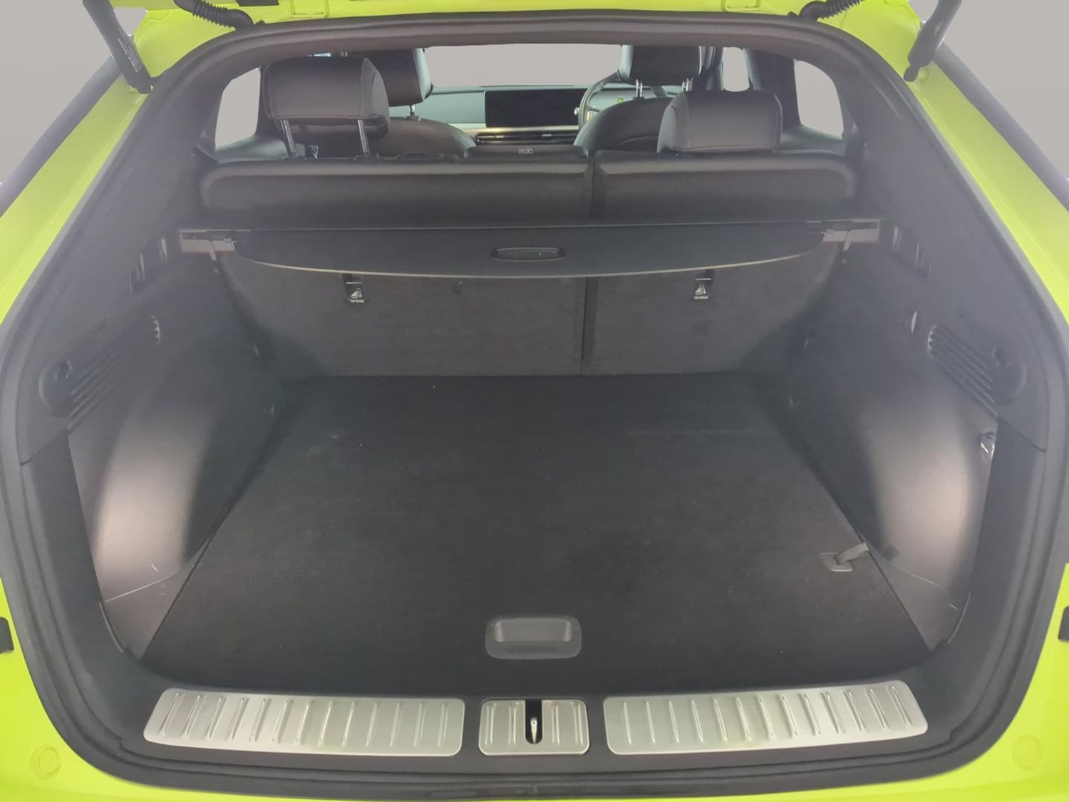 Used Genesis GV60 2023 for sale - 77888187: Photo 30