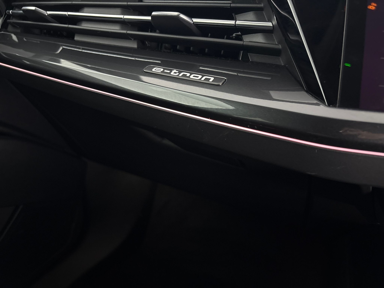 Used Audi Q4 e-tron 2022 for sale - 77641178: Photo 14