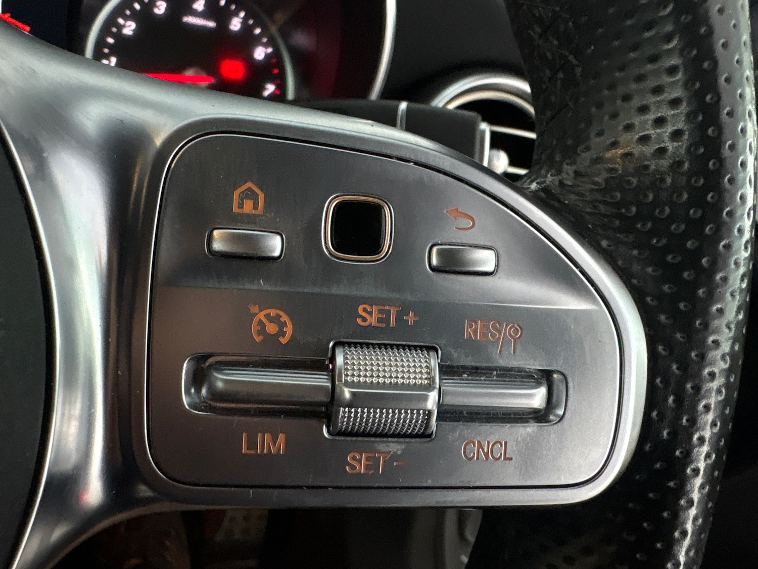 Vehicle 33