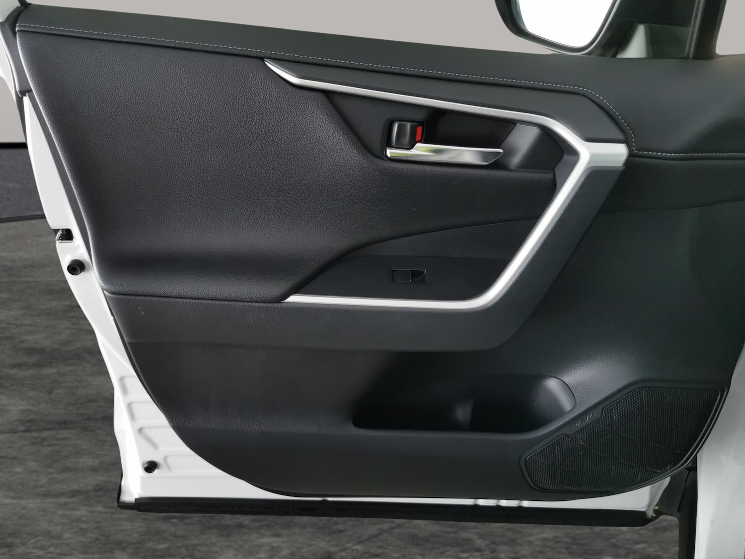 Used Toyota RAV4 2022 for sale - 77248419: Photo 30