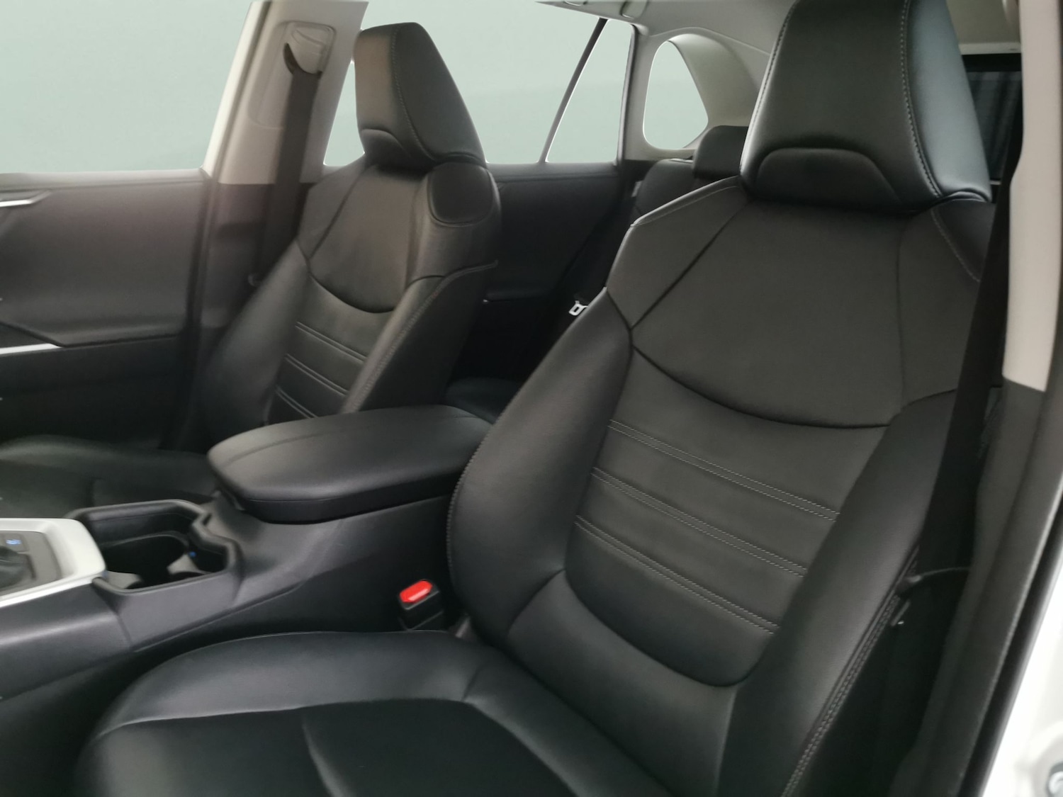 Used Toyota RAV4 2022 for sale - 77248419: Photo 7