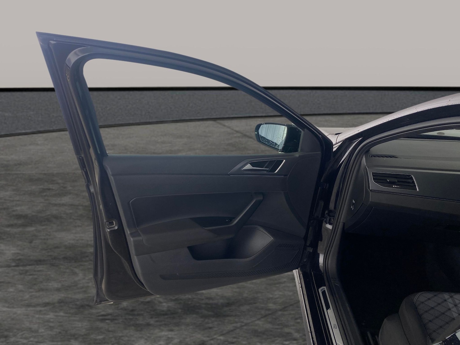 Used Volkswagen Polo 2022 for sale - 77639884: Photo 20