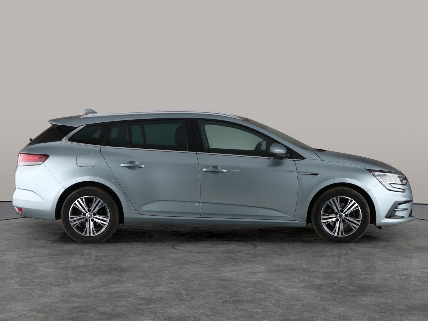 Used Renault Megane 2021 for sale - 76704078: Photo 9