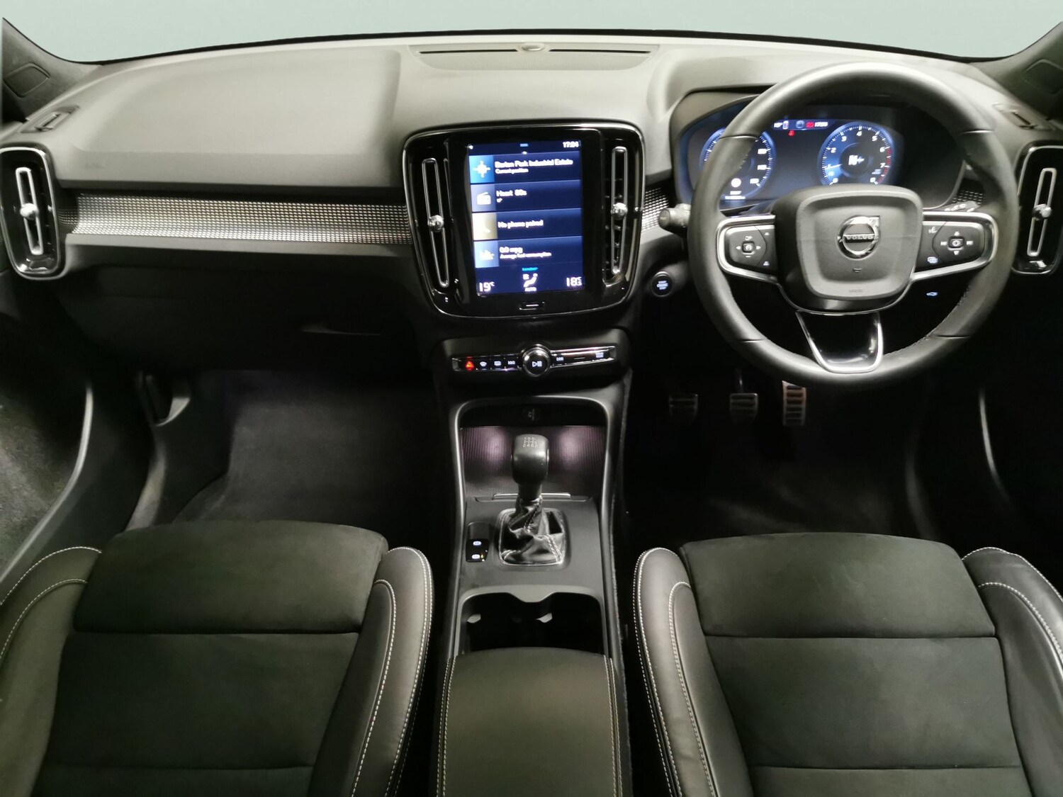 Used Volvo XC40 2022 for sale - 78150812: Photo 7