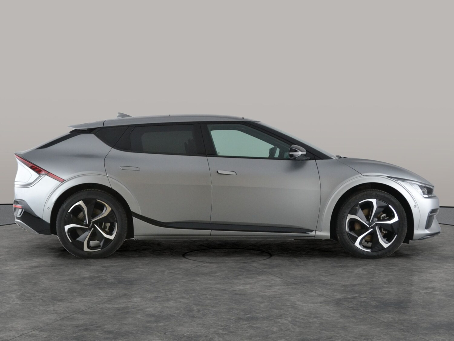 Used Kia EV6 2022 for sale - 77698596: Photo 12