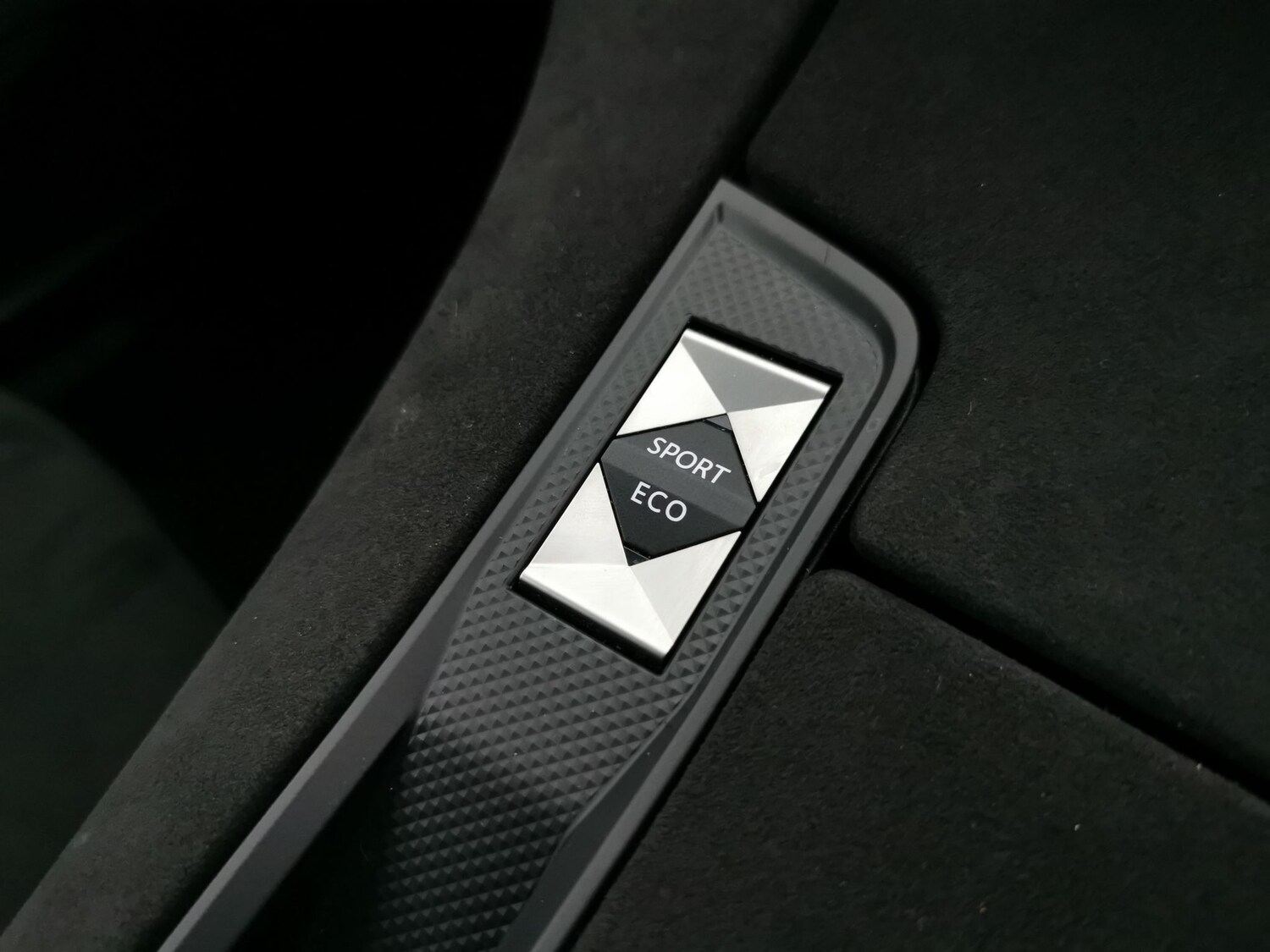 Used DS Automobiles DS 7 2021 for sale - 77404280: Photo 19