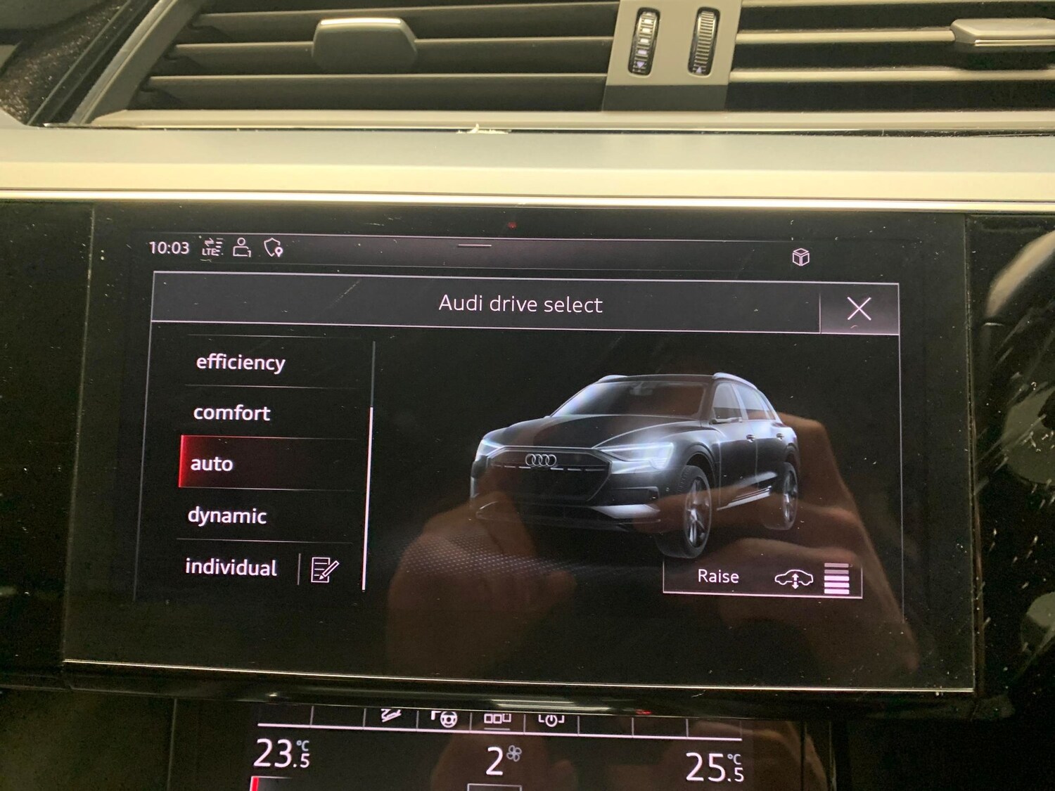 Used Audi e-tron 2020 for sale - 77490509: Photo 15