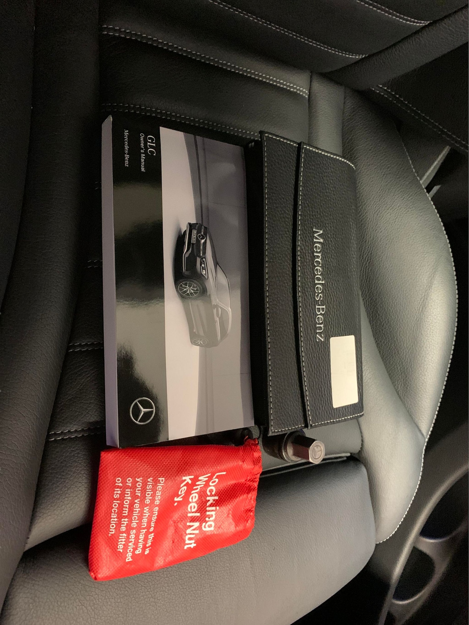 Used Mercedes-Benz GLC 2021 for sale - 76502089: Photo 35