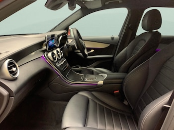 Used Mercedes-Benz GLC 2021 for sale - 76502089: Photo