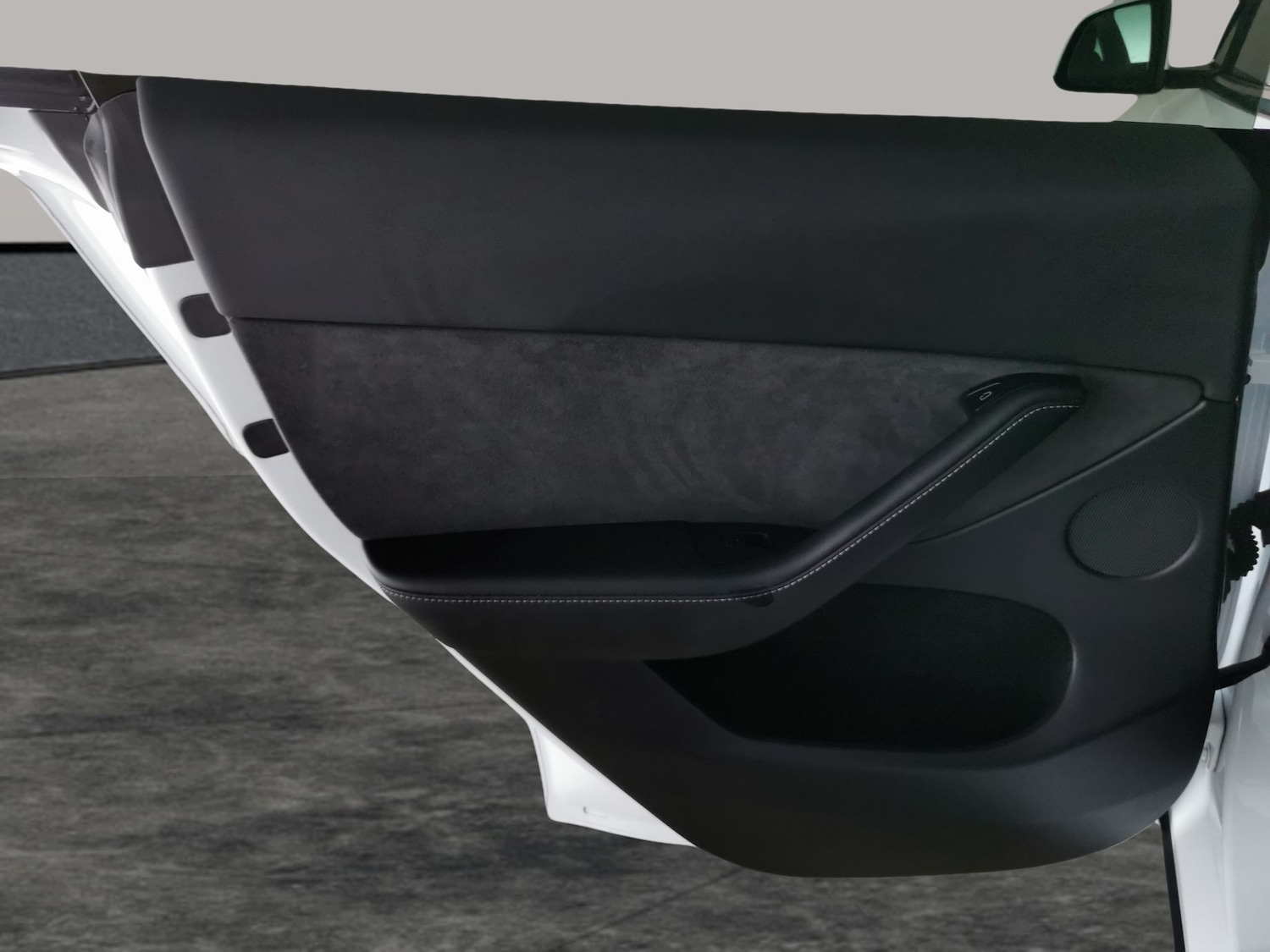 Used Tesla Model Y 2023 for sale - 77975794: Photo 28