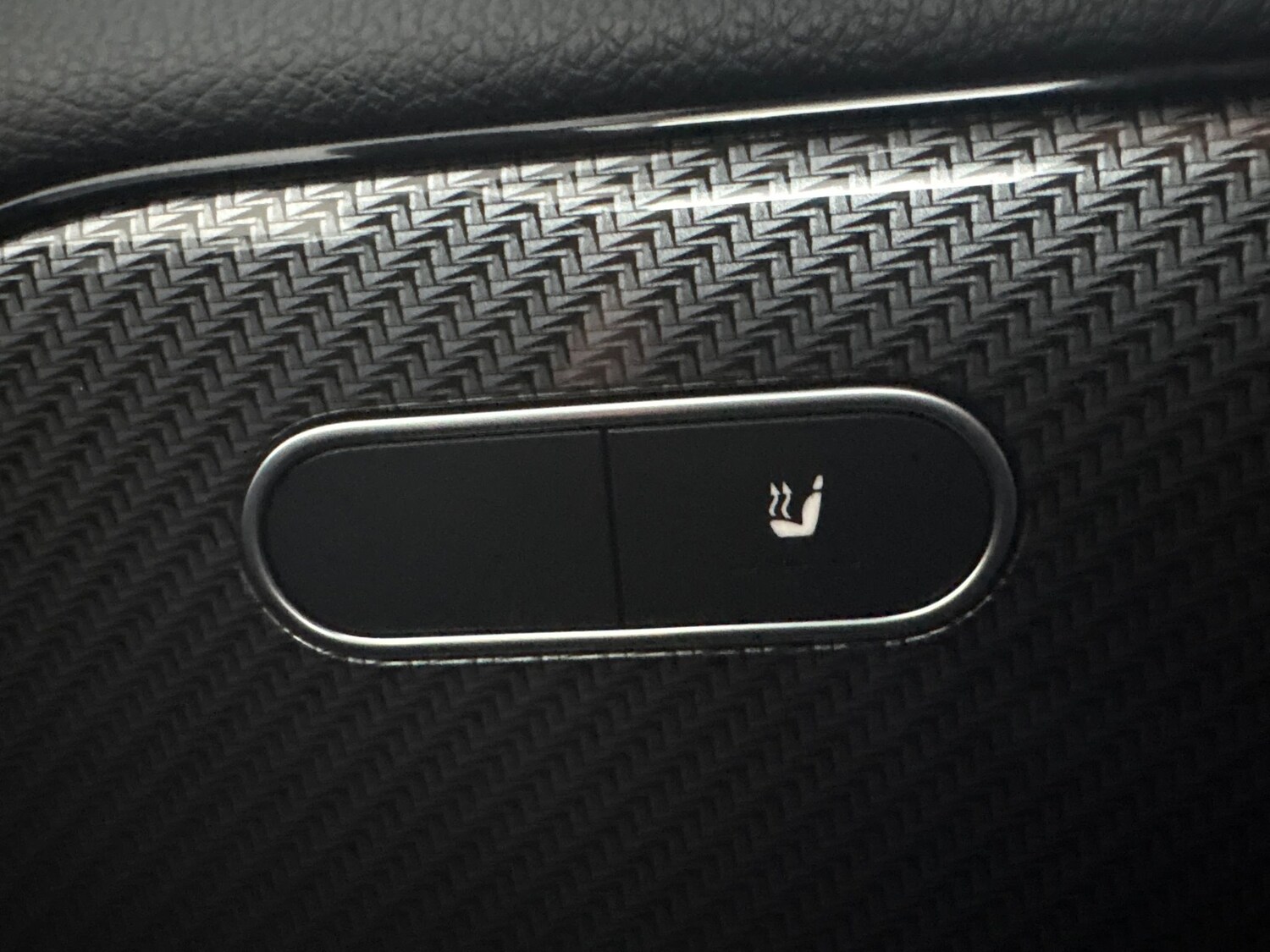 Used Mercedes-Benz GLA 2021 for sale - 77560845: Photo 20