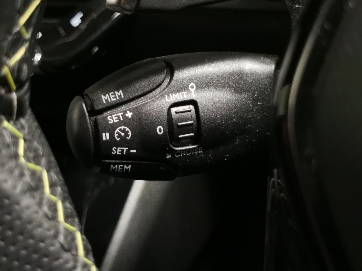 Used Peugeot 2008 2022 for sale - 77591172: Photo 22