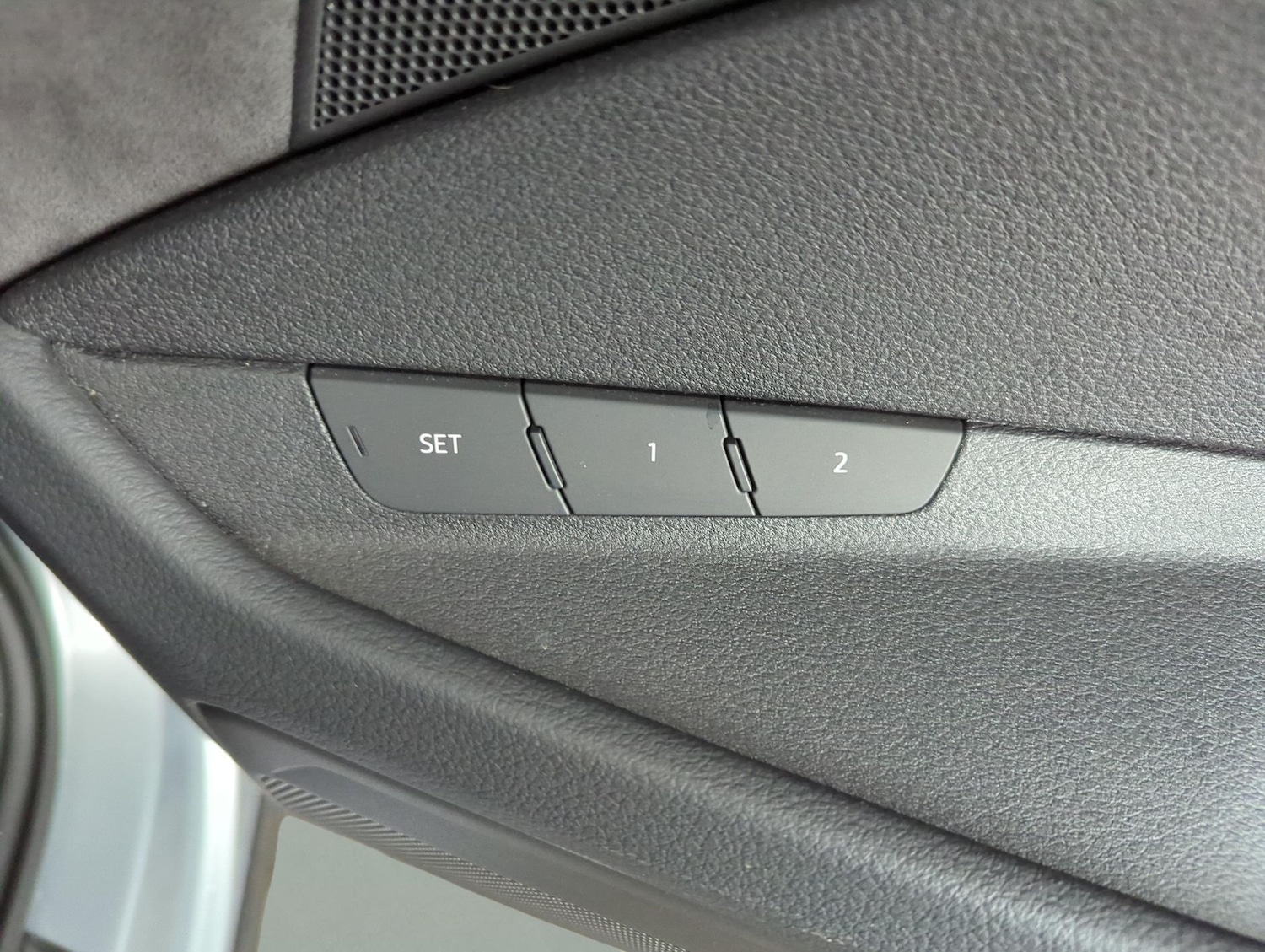 Used Audi e-tron 2023 for sale - 77333543: Photo 29