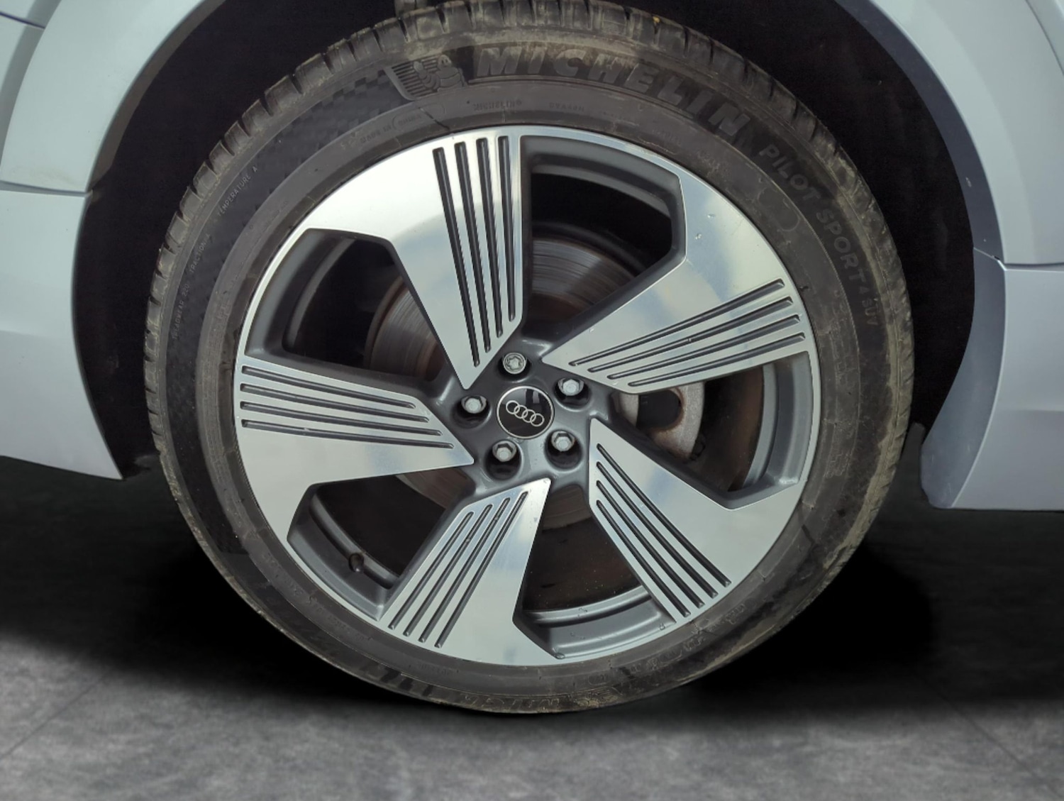 Used Audi e-tron 2023 for sale - 77333543: Photo 32