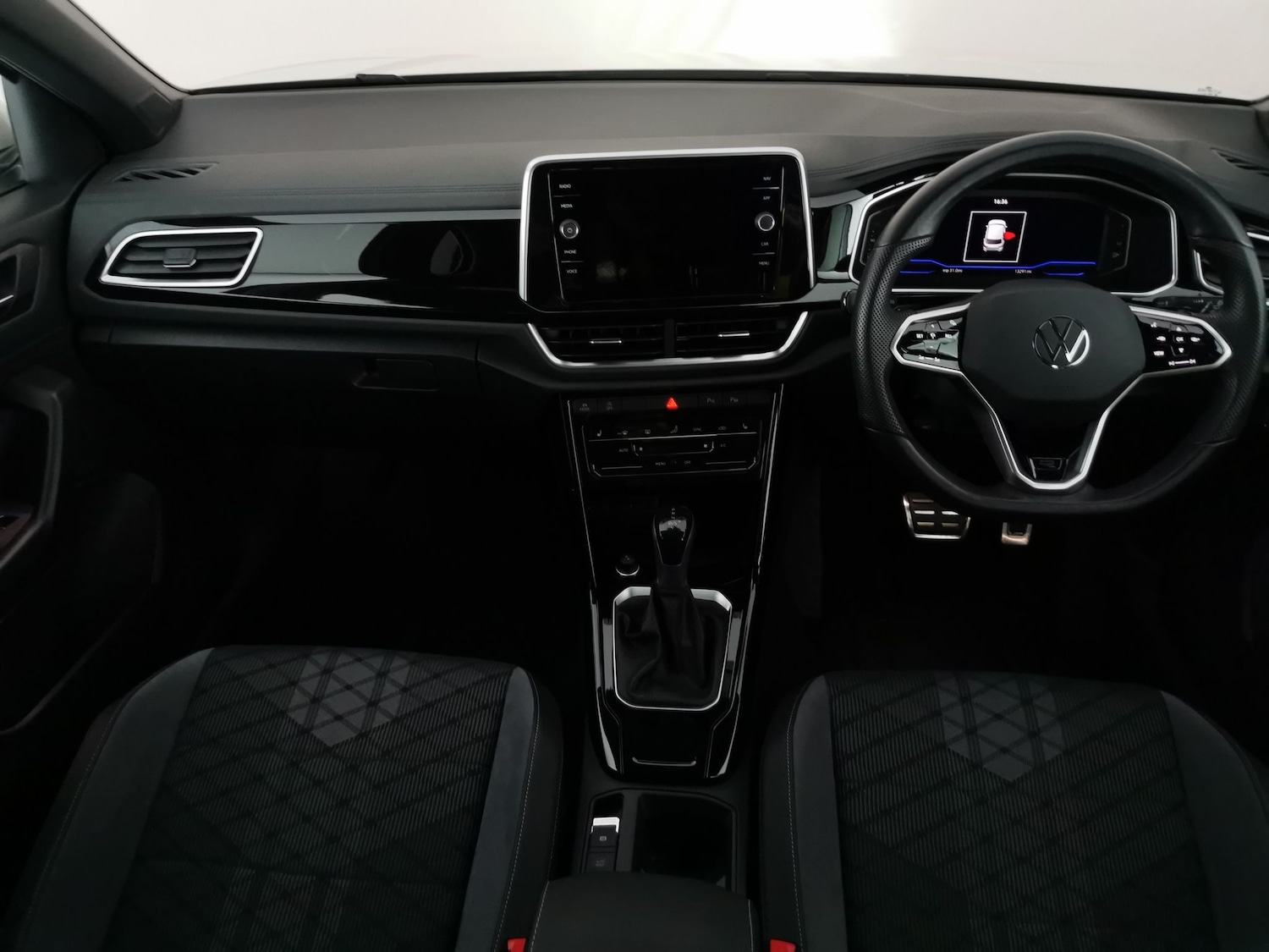 Used Volkswagen T-Roc 2023 for sale - 77558281: Photo 7