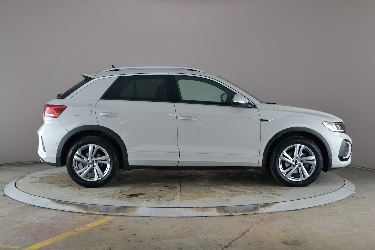 Used Volkswagen T-Roc 2023 for sale - 77558281: Photo 9