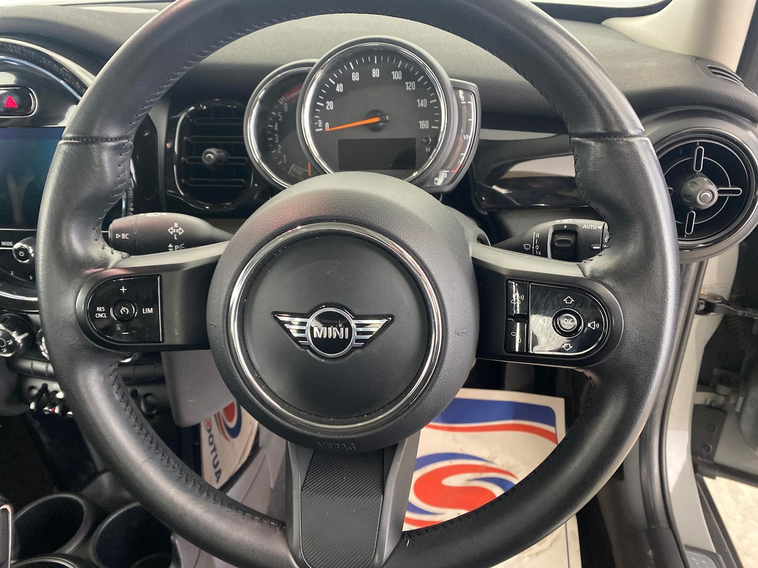 Used MINI Hatch 2022 for sale - 77916956: Photo 13